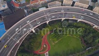 中国上海-2017年5月5日：<strong>南浦大桥</strong>公路交汇处鸟瞰，现代建筑