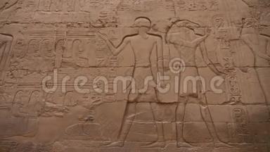卡尔纳克神庙的埃及<strong>象形</strong>文字