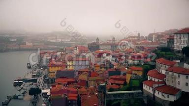 波尔图，大约2018年：全景的老城市波尔图。 葡萄牙，里贝拉港`风景。 全景老城波尔图