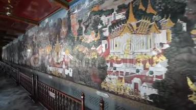 这幅画在曼谷的翡翠佛像佛像佛像或佛像萨塔达拉姆的墙上
