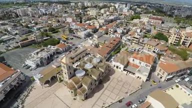 圣拉撒路教堂在拉纳卡，塞浦路斯，鸟瞰。 感兴趣的地点