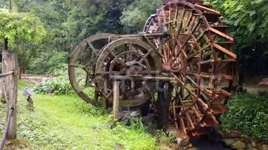 中国的旧磨木水轮
