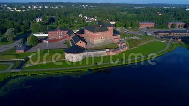 瓦纳哈维西湖上的哈<strong>梅林</strong>纳要塞。 芬兰空中录像