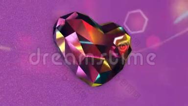 美丽的彩色钻石形状的心与闪烁的灯光