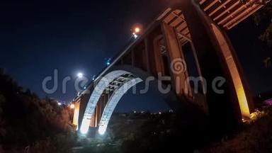 大赫拉兹丹桥埃里温，亚美尼亚延时视频.. 基辅岩大桥底景.. 穿过一座拱桥