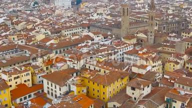 美丽的<strong>佛罗伦萨</strong>景观.. 圣克罗西的<strong>大</strong>教堂和意<strong>大</strong>利<strong>佛罗伦萨</strong>的红色屋顶