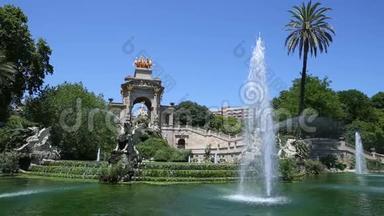 巴塞罗那城堡公园的喷泉<strong>大瀑布</strong>