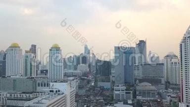 曼谷市中心的鸟瞰图。 房地产开发亚洲。 智慧城市金融区和商业中心，