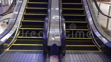 在公共区域移动自动扶梯。 高清镜头