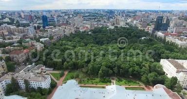 乌克兰基辅的塔拉斯·舍甫琴科植物园景点