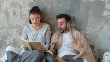 体贴的千禧年女孩为生病的丈夫加油读书
