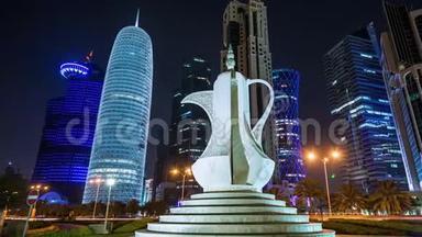 卡塔尔多哈标志纪念碑，<strong>高楼大厦</strong>，中东市中心的夜晚<strong>灯光</strong>
