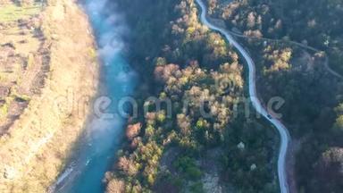 <strong>波斯尼亚</strong>和黑塞哥维那Drina河的空中景观