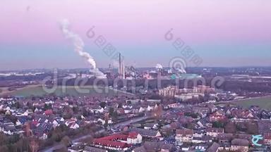 Duisburg Mndelheim航空天际线，<strong>背景</strong>是德国<strong>钢铁</strong>厂