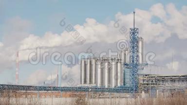 大型工业发电厂的水箱和烟管