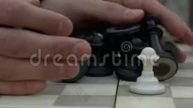棋盘上的棋类游戏特写.. 乌克兰基辅