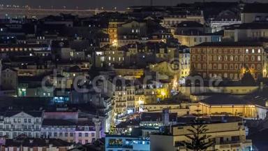 葡萄牙秋夜时分，里斯本城市中心的空中全景与照明建筑
