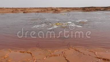 埃塞俄比亚Dallol火山Danakil Depression的石油湖