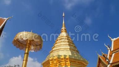 泰国清迈有蓝天的渡假寺
