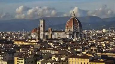 <strong>佛罗伦萨</strong>美丽的景色和圣玛利亚大教堂菲奥雷，<strong>佛罗伦萨</strong>，意大利。变焦。