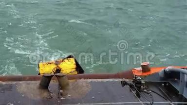 船锚及黄浮筒管层平台