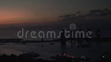 从卢惠头公园的人工群岛凤凰岛景观的夜间照明