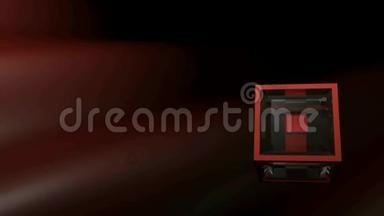 具有红色结构和玻璃透明面的立方体在红色的挥动面上旋转-三维渲染视频剪辑