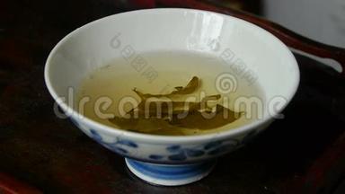 一碗蒸茶。中国，日本，水，蒸。