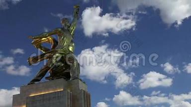 俄罗斯莫斯科著名的苏联纪念碑Rabochiyi Kolkhoznitsa工人和Kolkhoz妇女或工人和集体农民