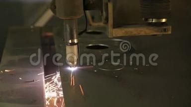 工业激光切割加工火花平板金属钢材料制造技术