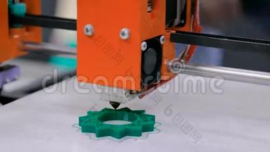 自动3d打印机打印塑料<strong>模型</strong>的过程