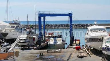 码头船修理码头，库萨达西，土耳其