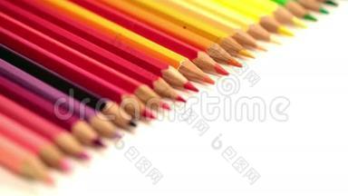 彩色铅笔，搬迁与小深度
