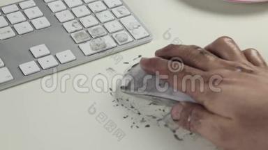 电脑鼠标和键盘.