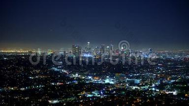 从<strong>格里菲斯</strong>天文台欣赏洛杉矶夜景
