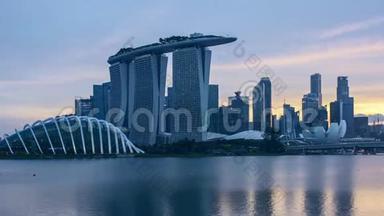 新加坡每天晚上日落时分