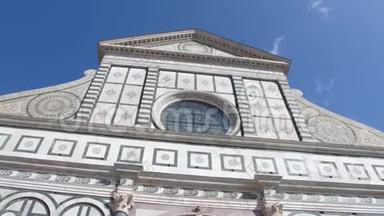 佛罗伦萨市中心美丽的圣玛丽亚教堂-托斯卡纳
