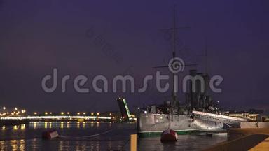 位于圣彼得堡的奥罗拉巡洋舰。 <strong>晚安</strong>。 4K