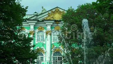 圣彼得堡冬宫的喷泉.. 4K.