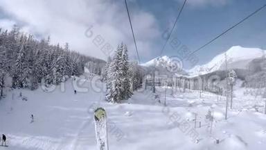 4K超超高清电视3840X2160：雪塔特拉斯山度假村滑雪电梯