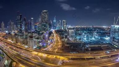 摩天大楼在阿拉伯联合酋长国迪拜市中心和金融区的夜景
