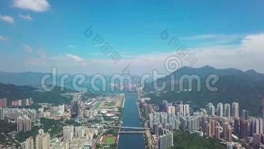 沙田、大围、城门河的空中全景。 台风来临前，曼古特来到香港