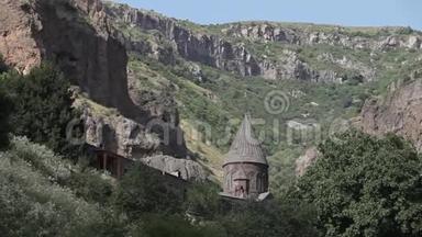 亚美尼亚古教堂建筑、修道院文化寺