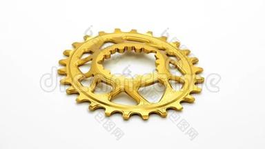 金色椭圆形自行车链条齿轮