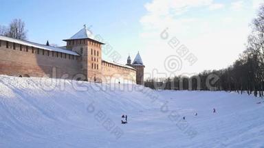 俄罗斯冬季的新哥罗德克里姆林宫