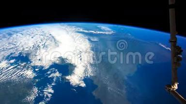 从太空看到的地球。 这段视频的元素由美国宇航局提供。