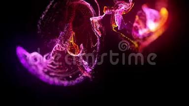 在4k水中注射荧光红紫墨水。 油墨流动中辉光粒子的三维渲染。 Luma哑光，阿尔法