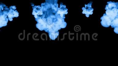 许多流动的荧光蓝墨水或<strong>烟雾</strong>，隔离在黑色的缓慢<strong>运动</strong>。 颜色在水中打开。 使用墨水