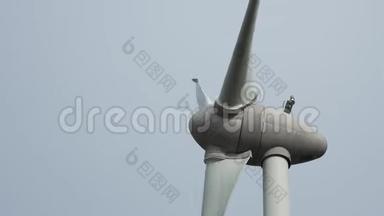 风力涡轮机的细节。 风力发<strong>电机</strong>的发<strong>电机</strong>和底座。 可再生能源。 电动风车