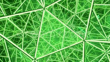 玻璃三角电池制成的万花筒几何结构，用明亮的绿光照明